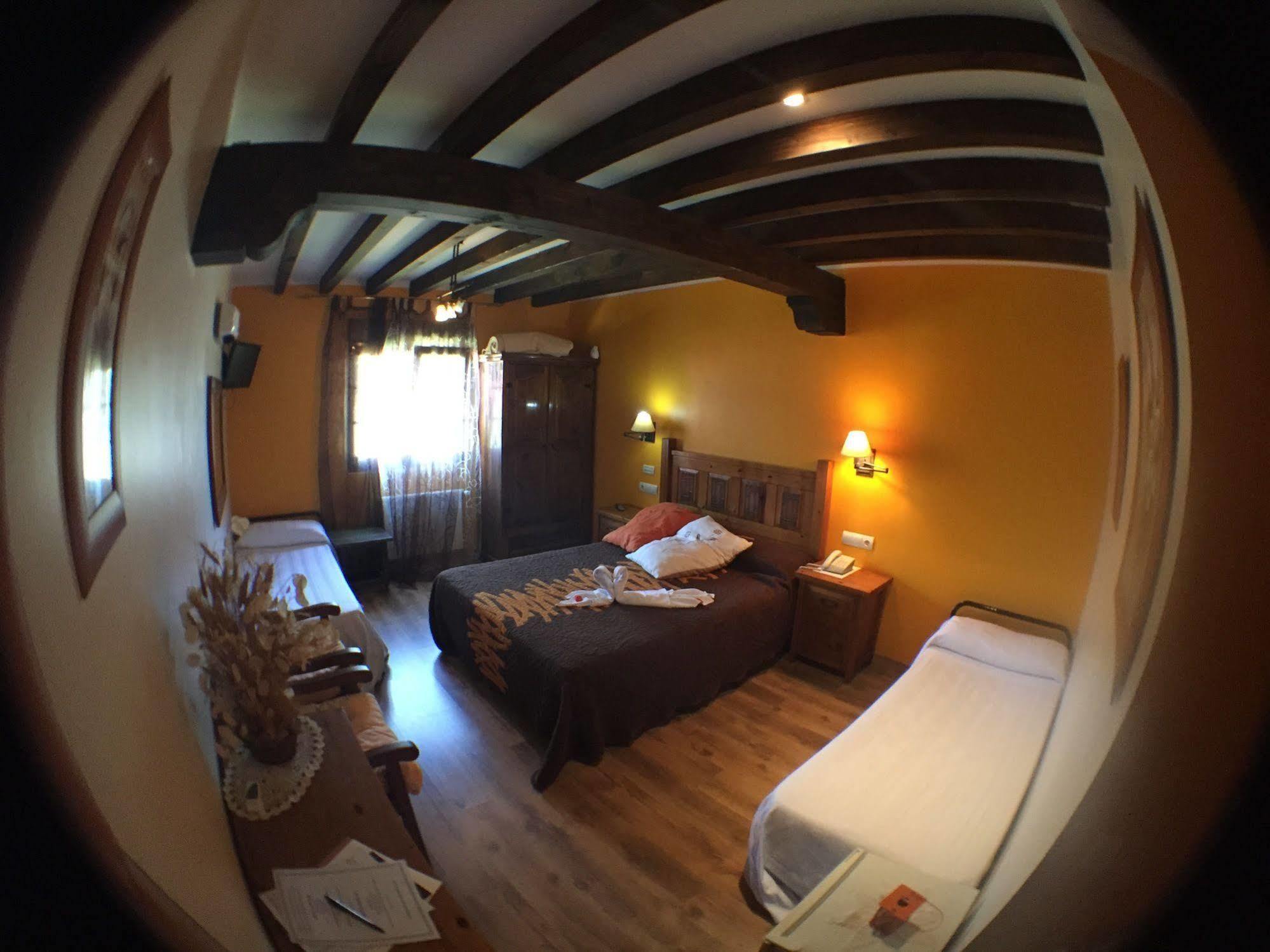 Hotel Marfrei Hinojedo المظهر الخارجي الصورة